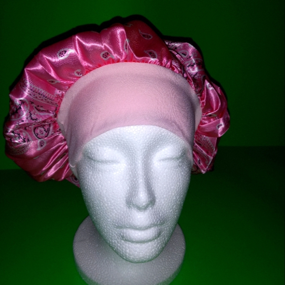 NWT PINK BONNET